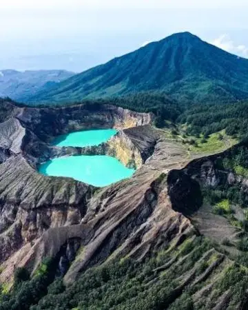 Kelimutu Lake tour