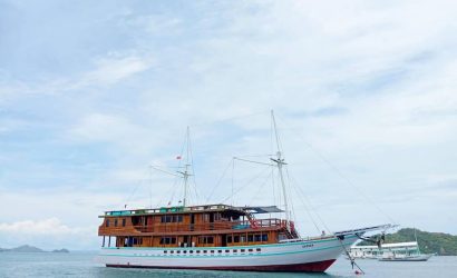 Boat Trip from Lombok To Komodo Island