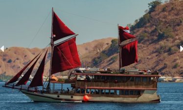 Komodo island boat trip