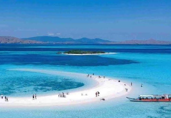 Komodo island private tour
