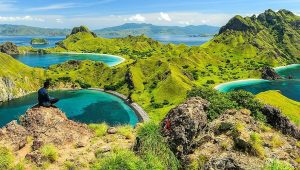 Tour to komodo Indonesia