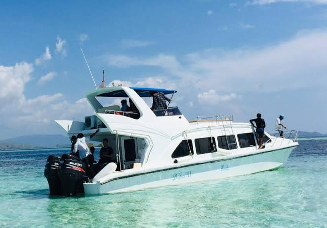 Komodo boat trip from bali